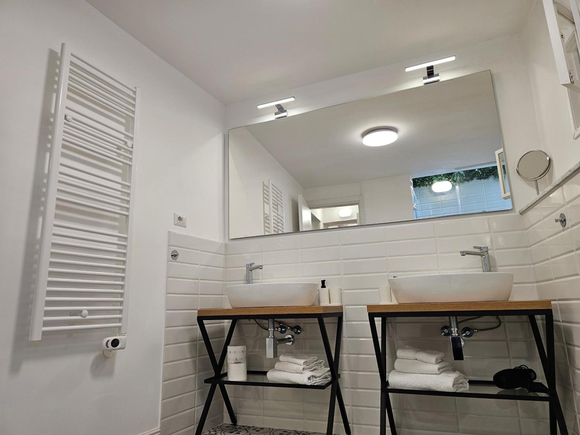 Grey House Apartments CTA Exterior foto