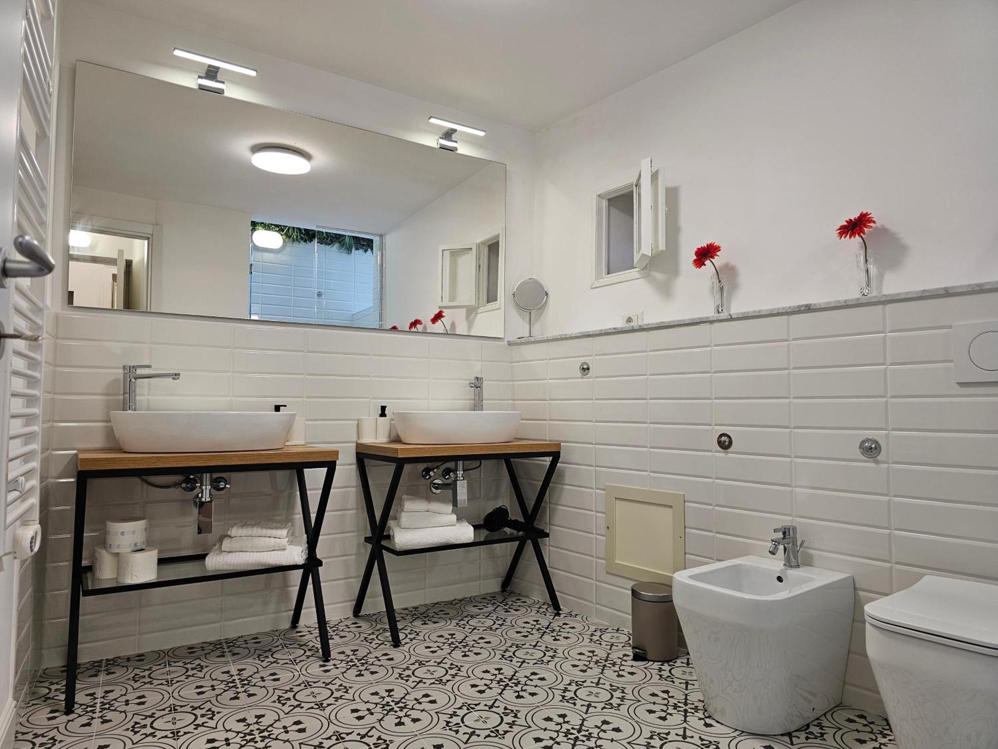 Grey House Apartments CTA Exterior foto